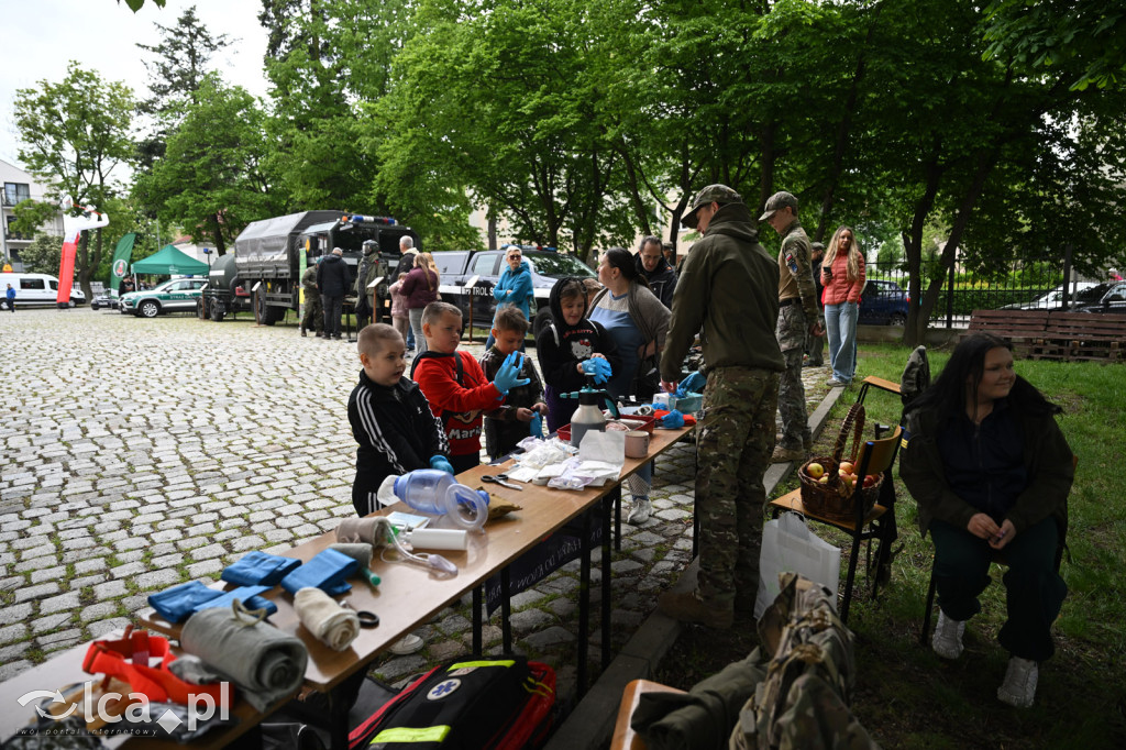 Wojskowy piknik u Zawiszy Czarnego