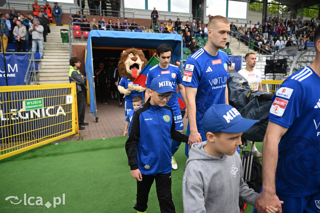 ZIMNY PRYSZNIC na Stadionie Miejskim!