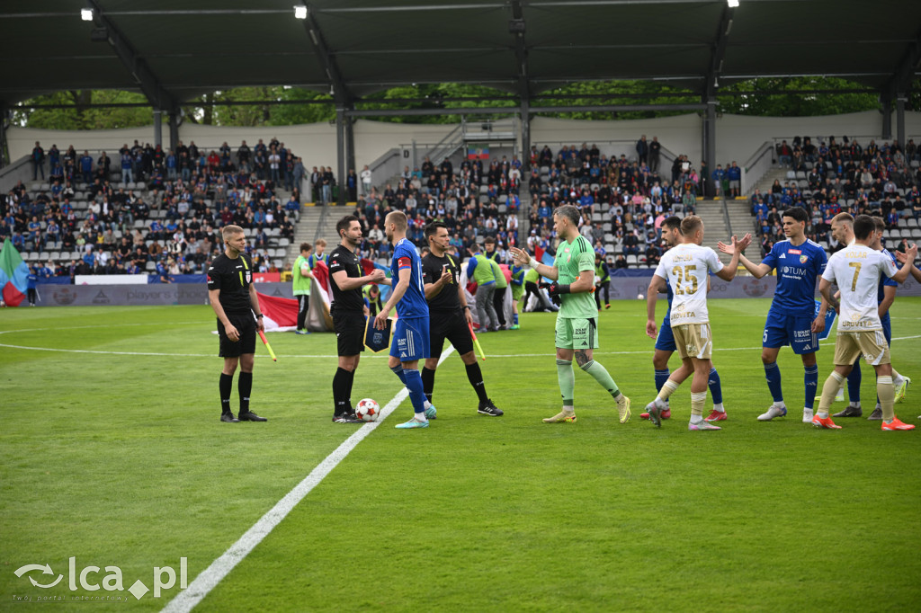 ZIMNY PRYSZNIC na Stadionie Miejskim!
