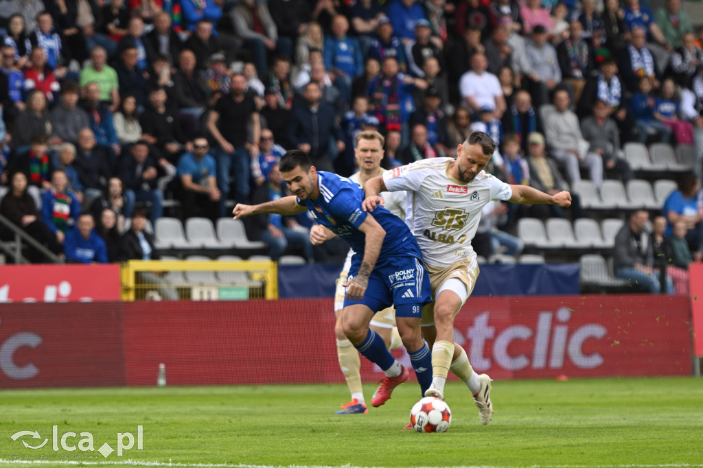 ZIMNY PRYSZNIC na Stadionie Miejskim!
