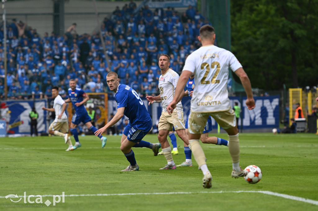 ZIMNY PRYSZNIC na Stadionie Miejskim!