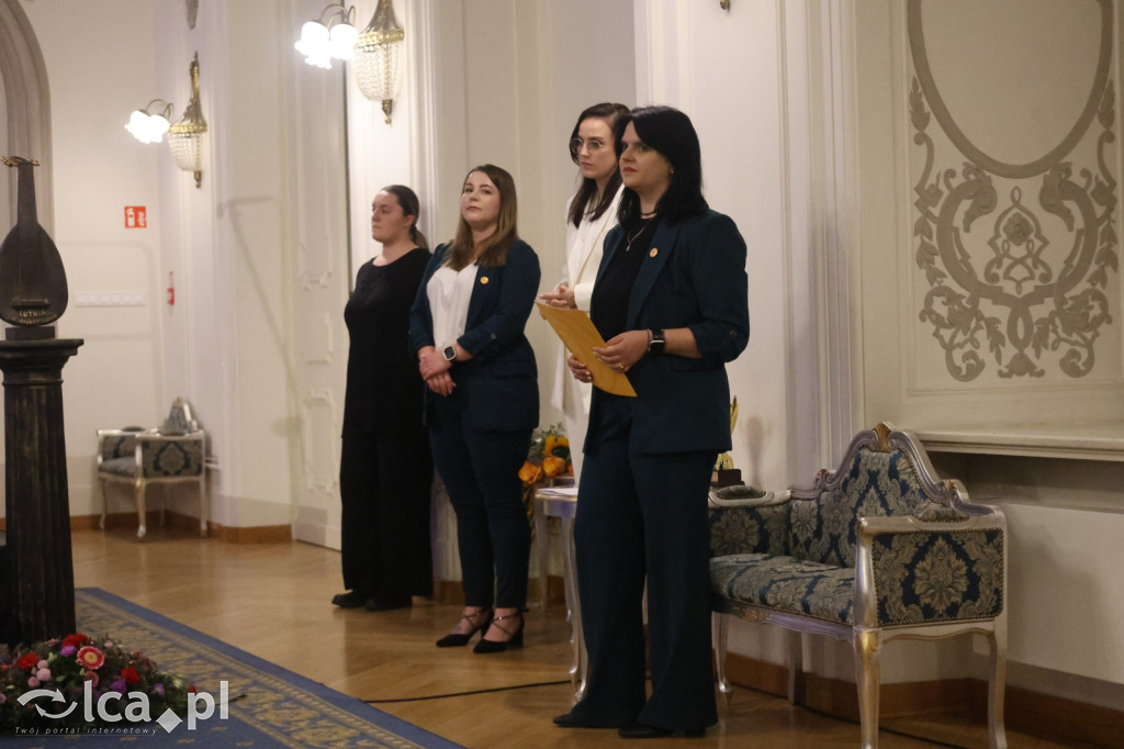 HISTORIA napisała się na naszych oczach!