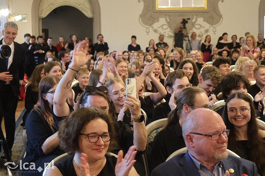 HISTORIA napisała się na naszych oczach!