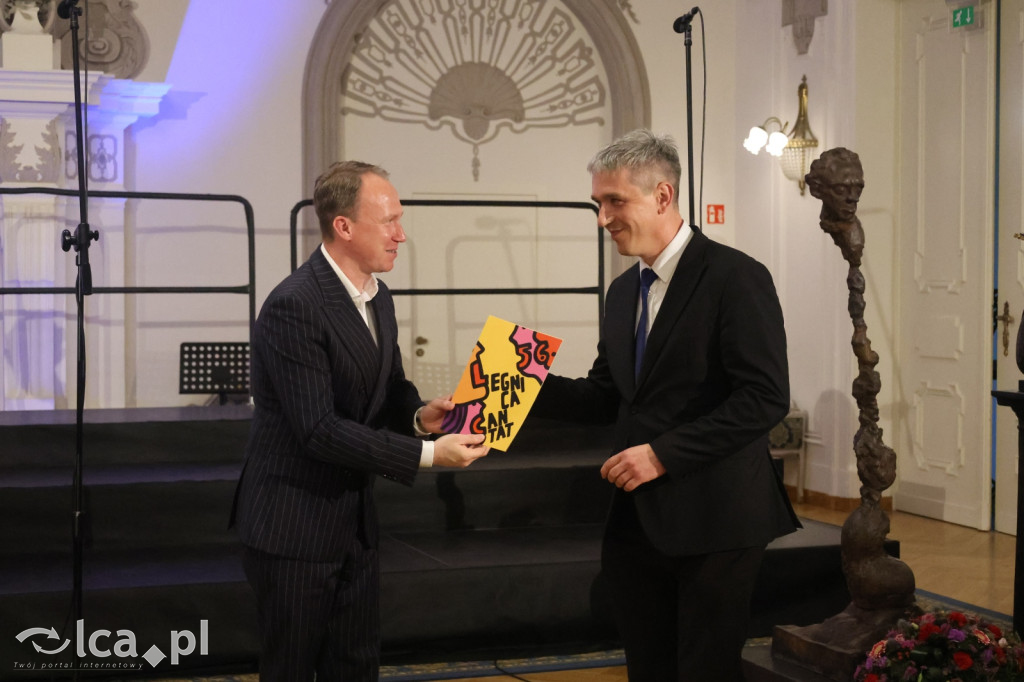 HISTORIA napisała się na naszych oczach!