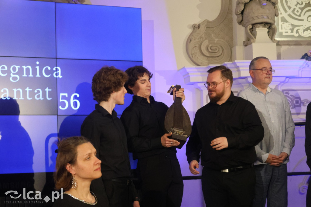 HISTORIA napisała się na naszych oczach!