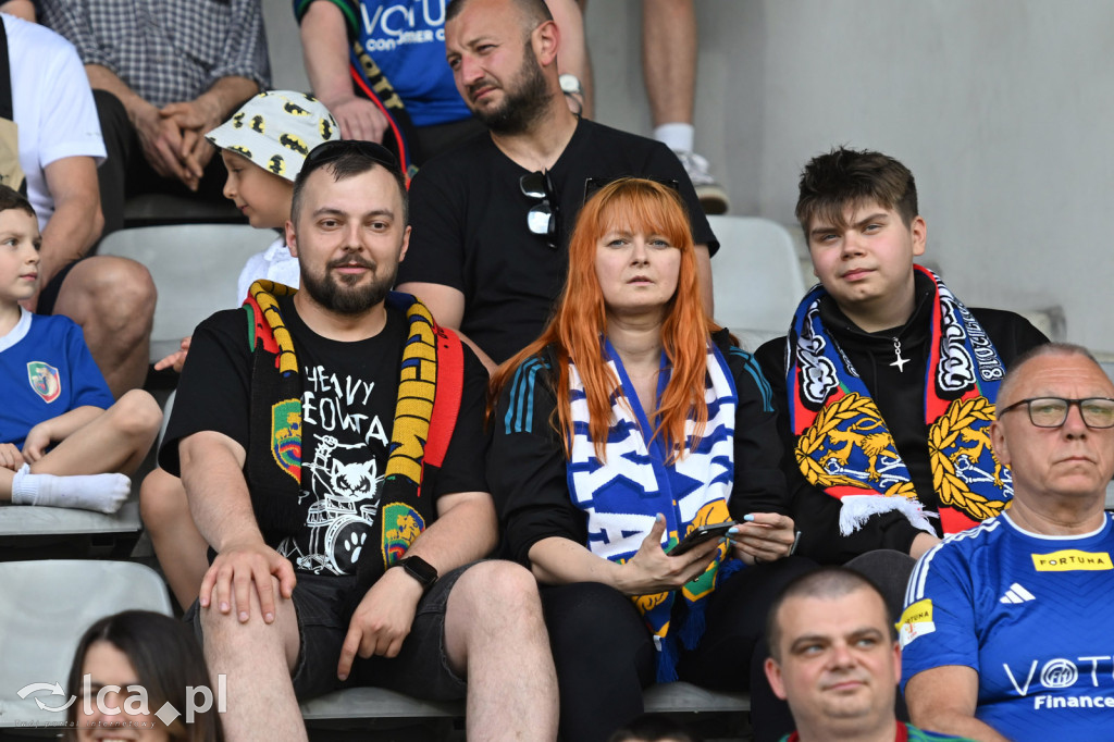 Sprawdź wielką galerię trybun!