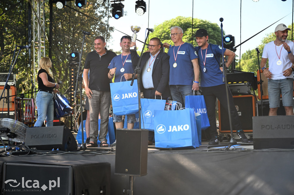 Tłumy nad Jeziorem Kunickim