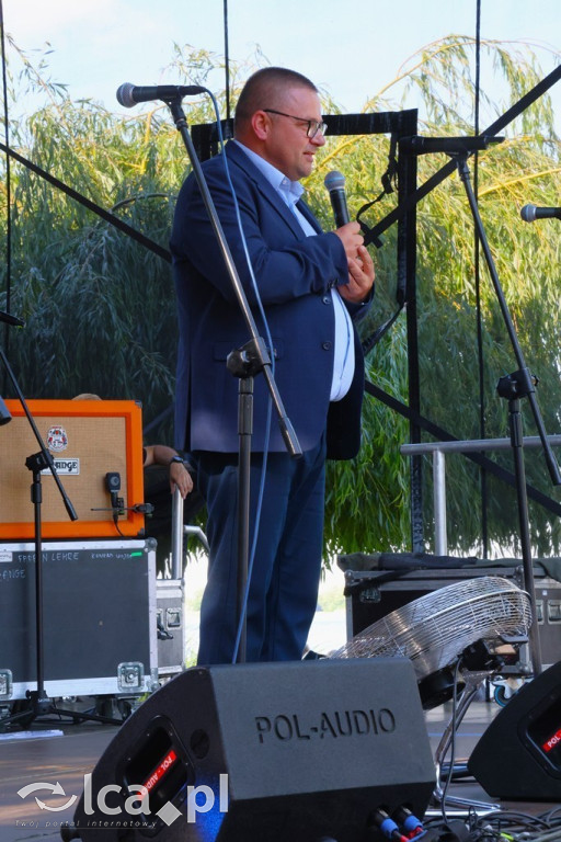 Tłumy nad wodą i energia, która niesie się