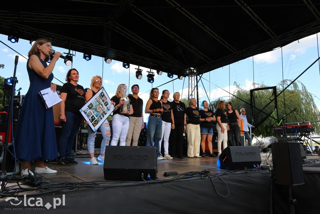 Tłumy nad wodą i energia, która niesie się
