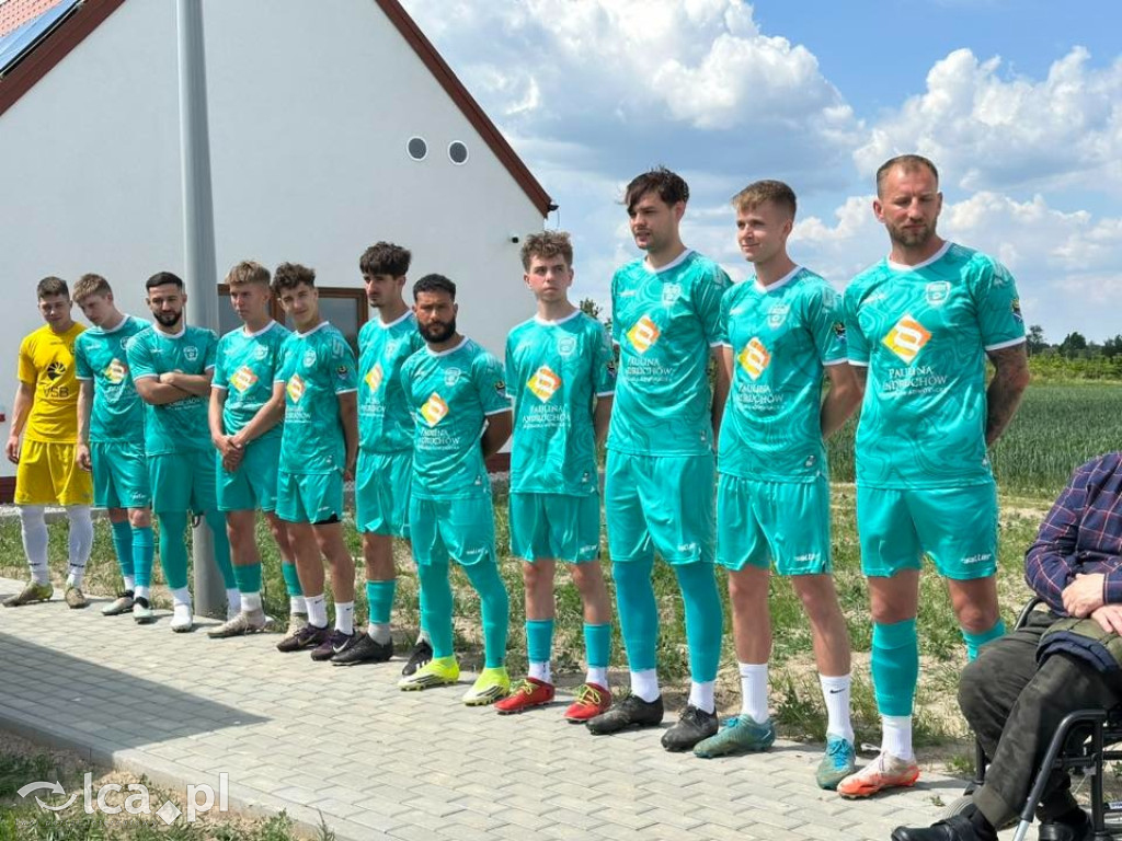 Piłkarze przestali przebierać się w świetlicy