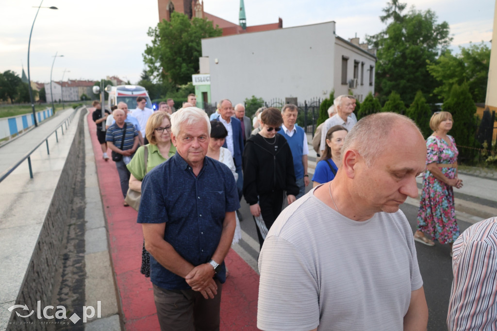 Legniczanie uczcili Jana Pawła II marszem pamięci