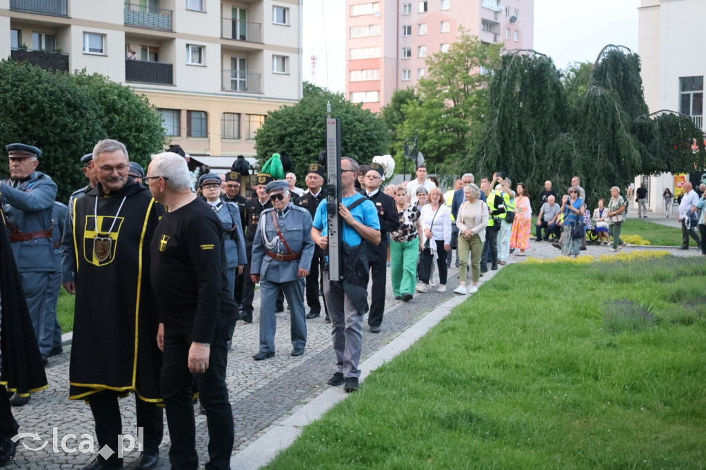 Legniczanie uczcili Jana Pawła II marszem pamięci