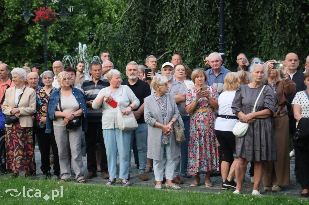 Legniczanie uczcili Jana Pawła II marszem pamięci