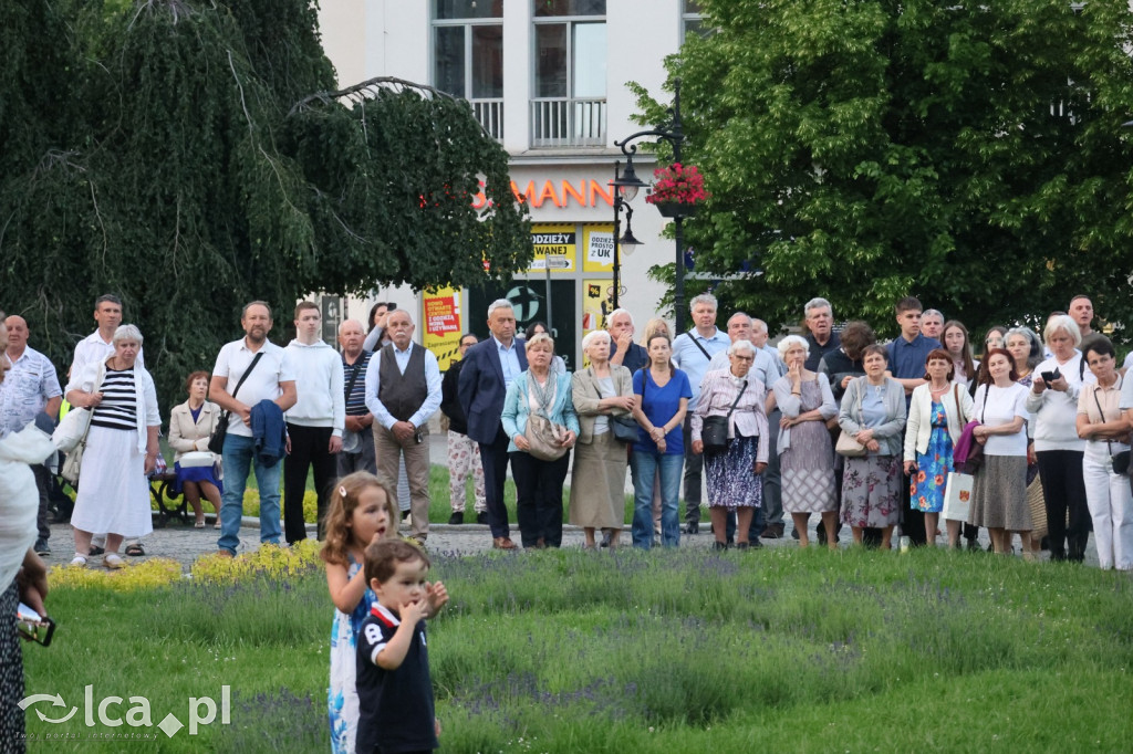 Legniczanie uczcili Jana Pawła II marszem pamięci