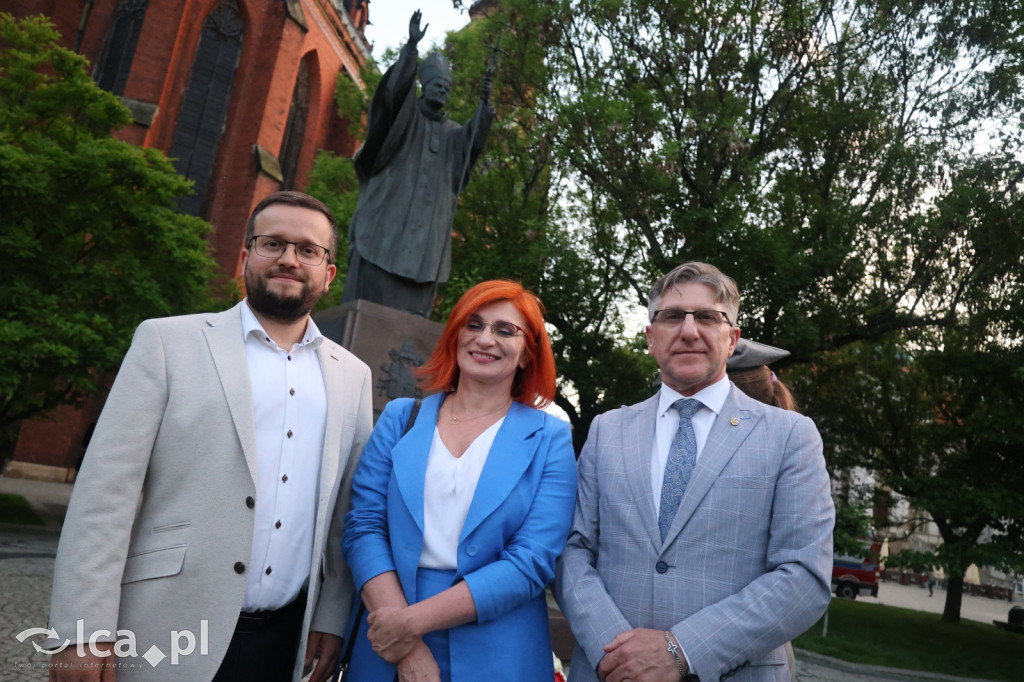 Legniczanie uczcili Jana Pawła II marszem pamięci