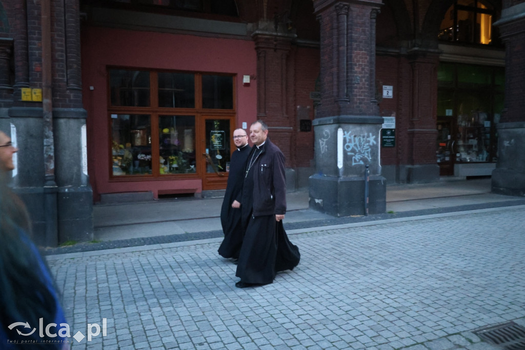 Legniczanie uczcili Jana Pawła II marszem pamięci