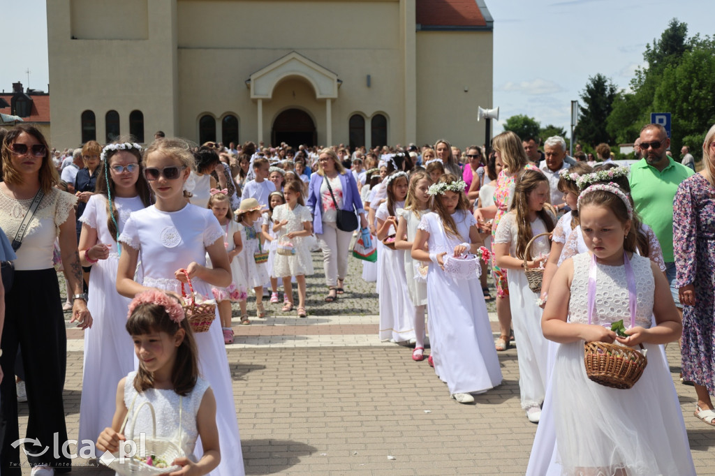 Wspólna procesja połączyła dwie parafie