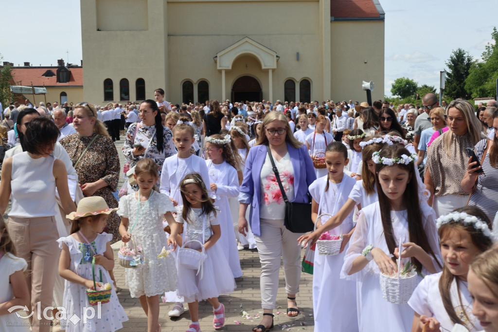 Wspólna procesja połączyła dwie parafie