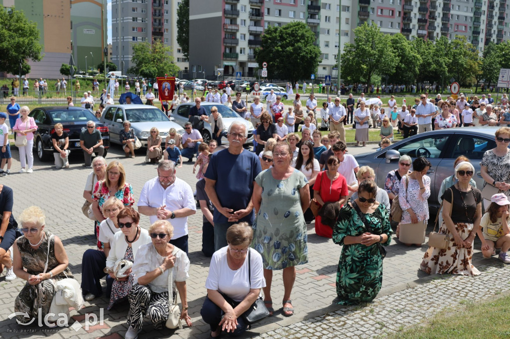 Wspólna procesja połączyła dwie parafie