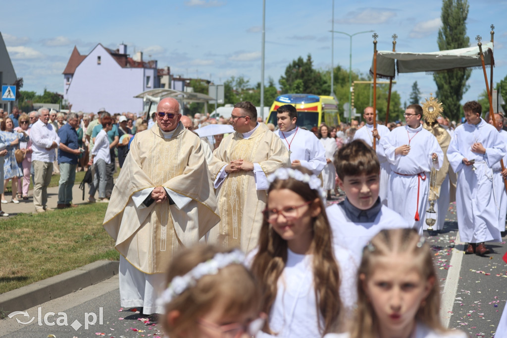Wspólna procesja połączyła dwie parafie