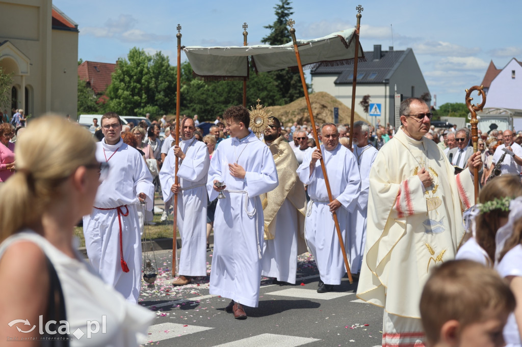 Wspólna procesja połączyła dwie parafie