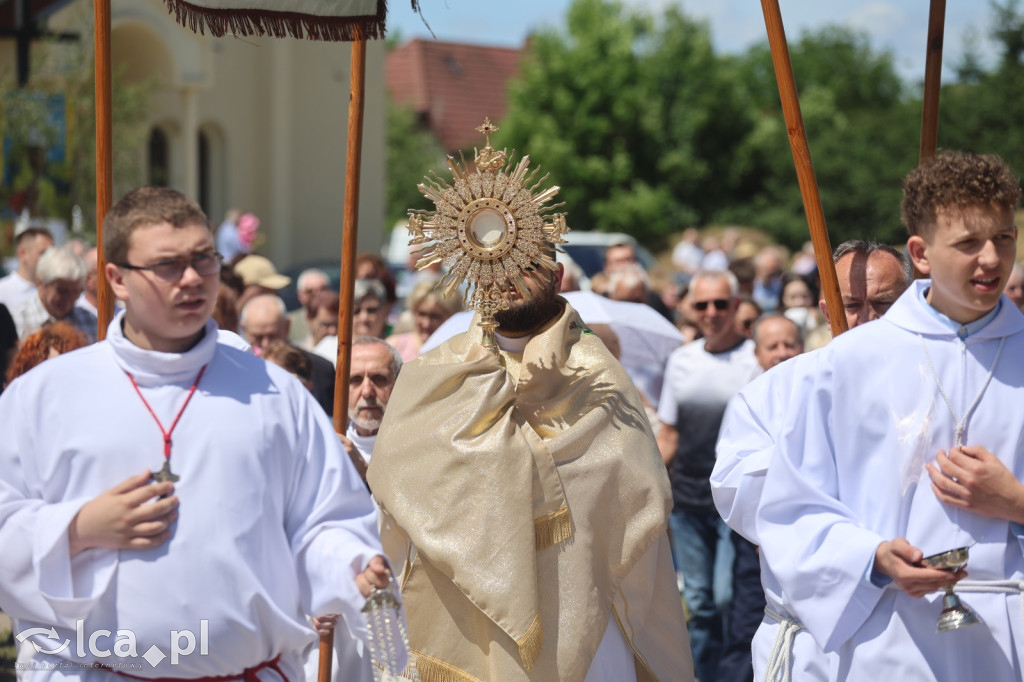 Wspólna procesja połączyła dwie parafie