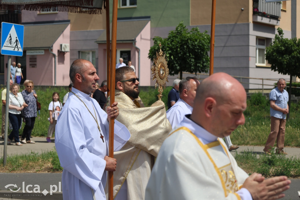 Wspólna procesja połączyła dwie parafie