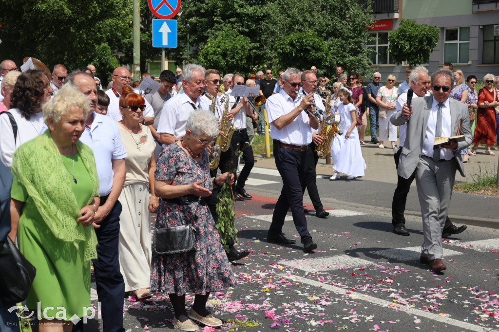 Wspólna procesja połączyła dwie parafie