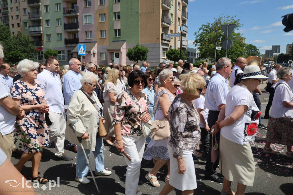 Wspólna procesja połączyła dwie parafie