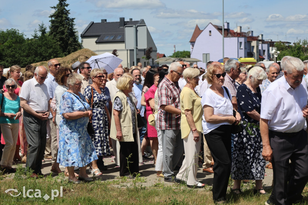 Wspólna procesja połączyła dwie parafie