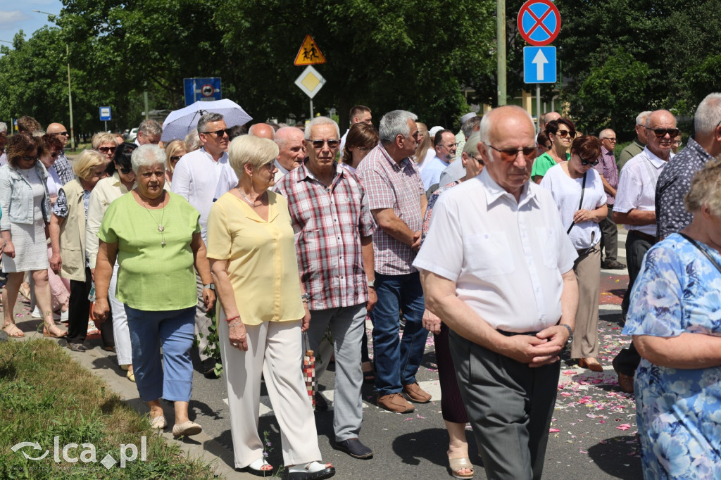 Wspólna procesja połączyła dwie parafie