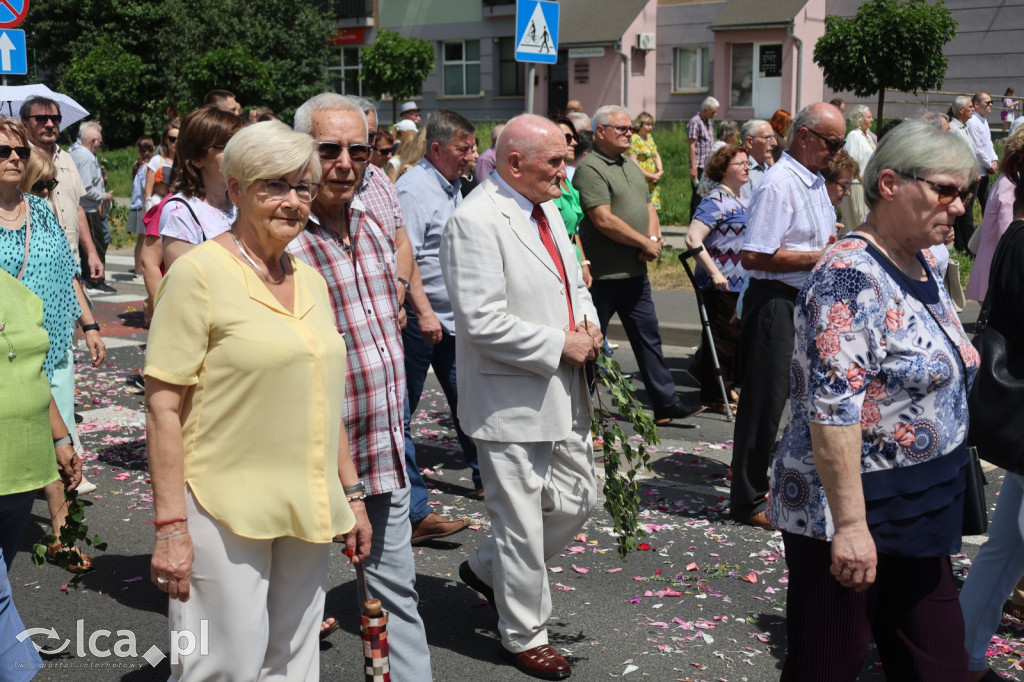 Wspólna procesja połączyła dwie parafie