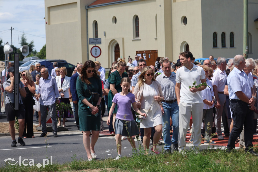 Wspólna procesja połączyła dwie parafie