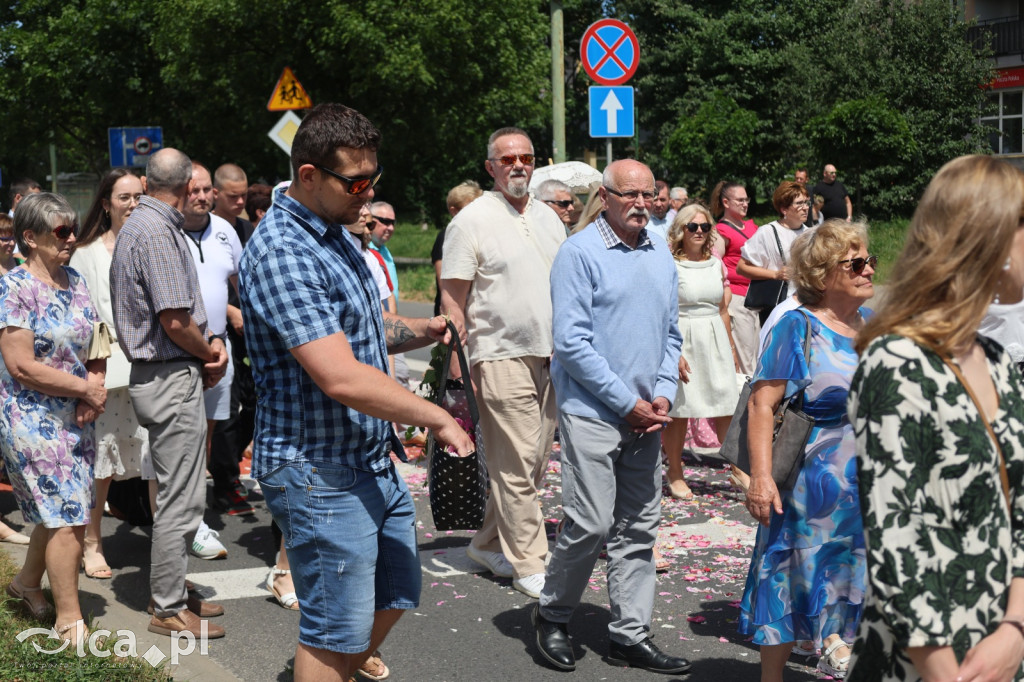 Wspólna procesja połączyła dwie parafie
