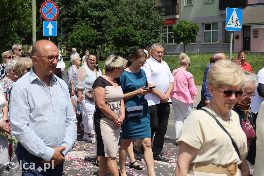 Wspólna procesja połączyła dwie parafie