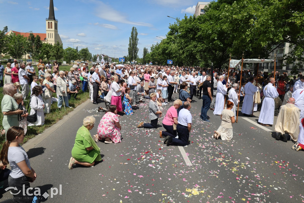 Wspólna procesja połączyła dwie parafie