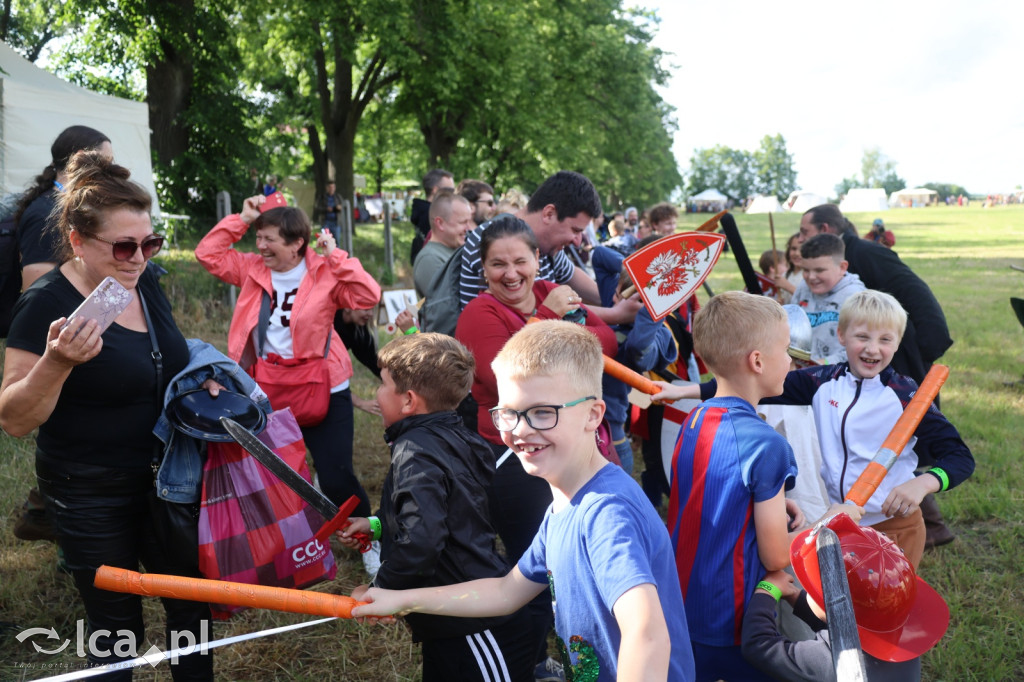 Najmłodsi stanęli w szranki z rycerzami