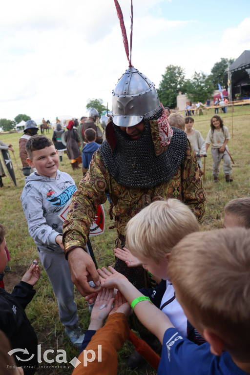 Najmłodsi stanęli w szranki z rycerzami