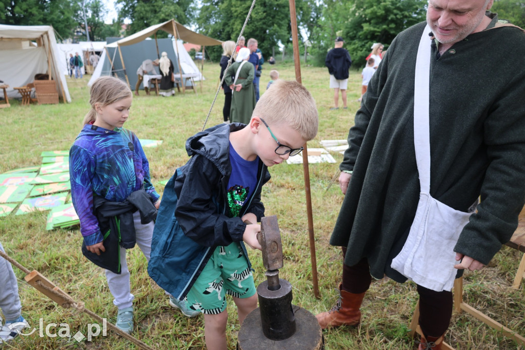 Rycerze, konie i średniowieczne widowiska
