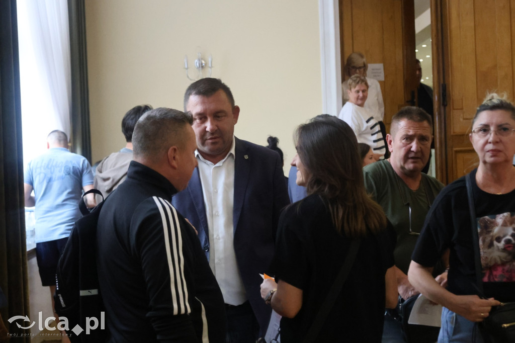 Mandat na styku — rozstrzyga się dziś