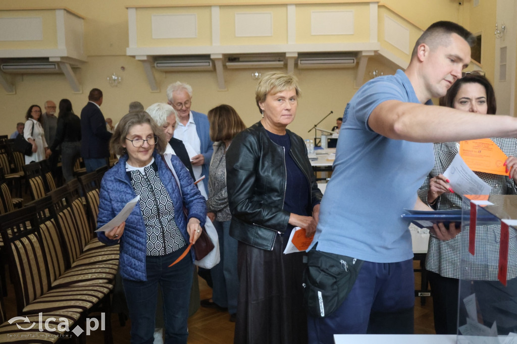 Mandat na styku — rozstrzyga się dziś