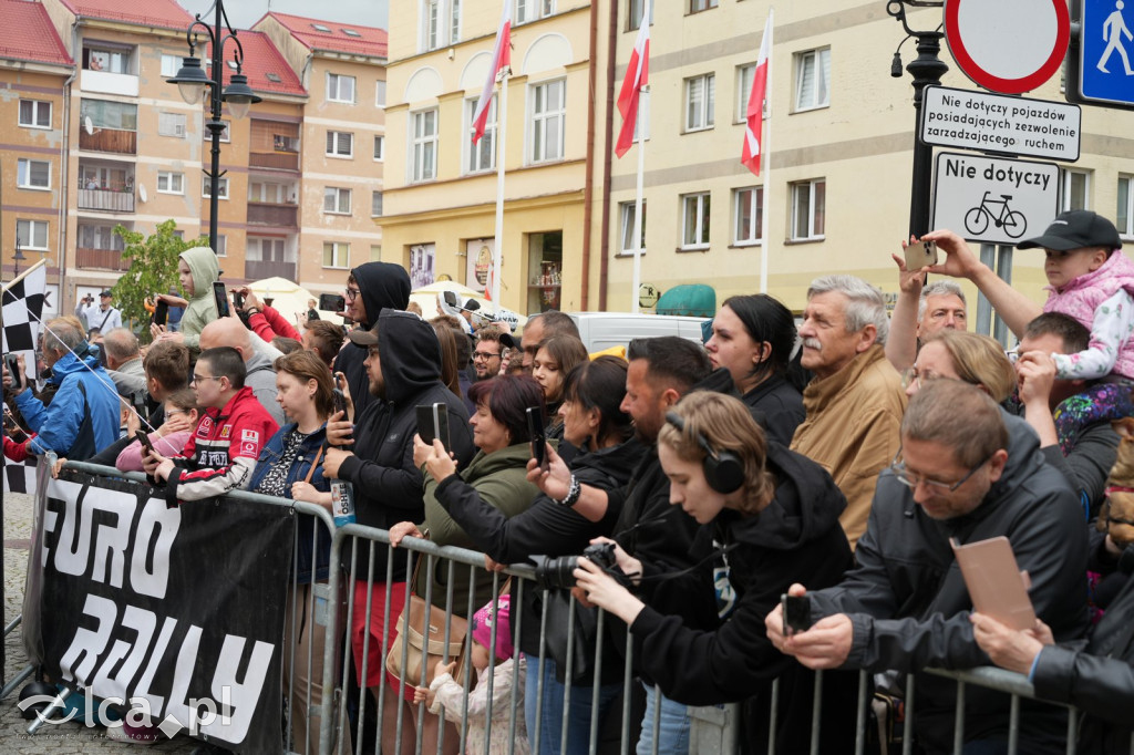 EuroRally wystartowało z Legnicy