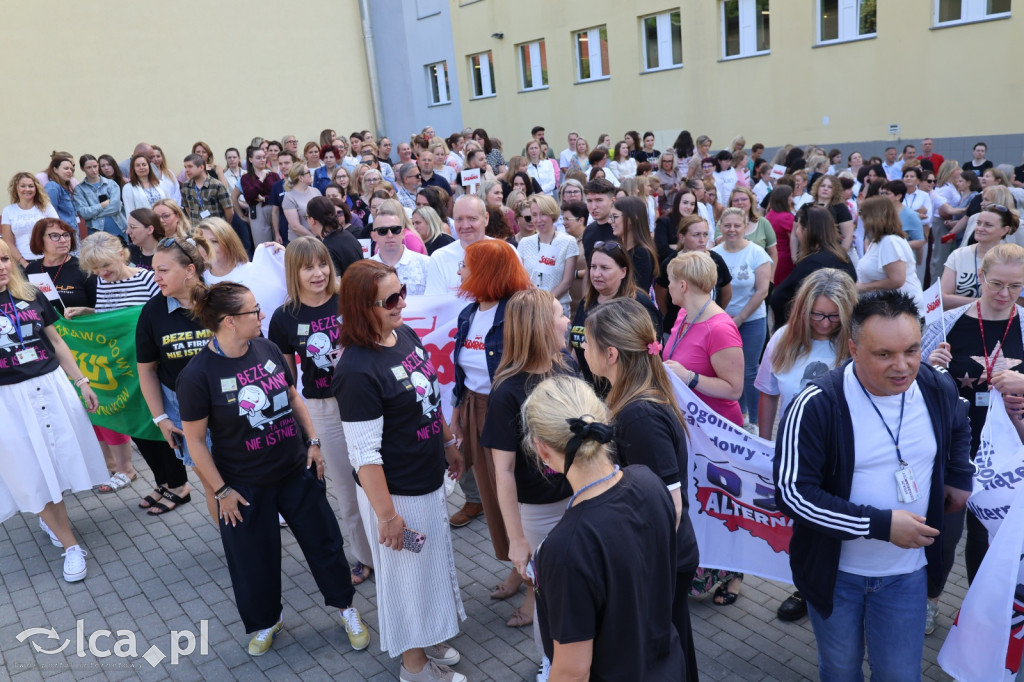 Strajk w legnickim ZUS. Pracownicyprzerwali pracę