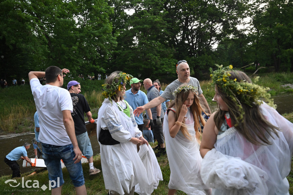 Słowiańska magia poniosła pływadła po Kaczawie