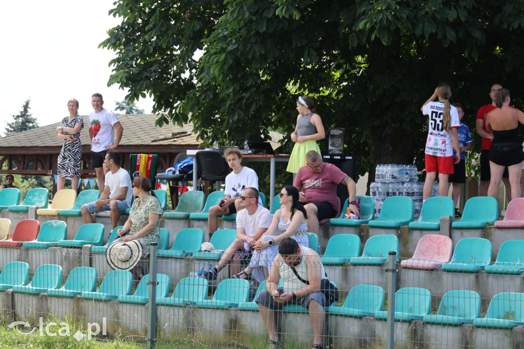 Sportowy festyn w Rosochatej