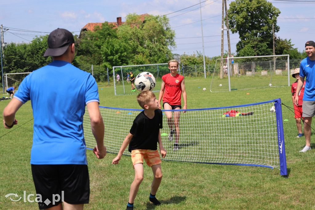 Sportowy festyn w Rosochatej