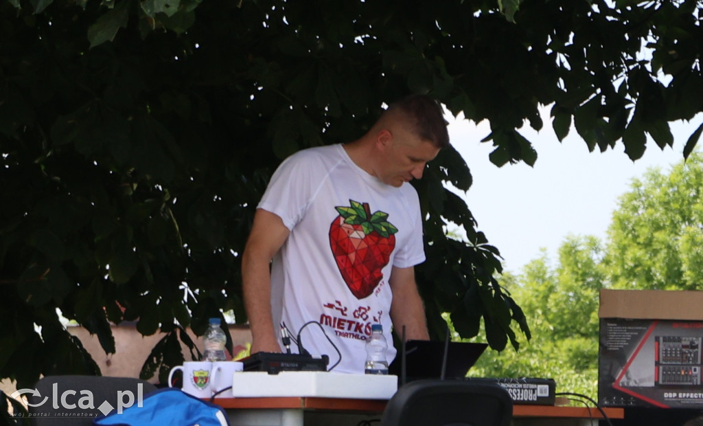 Sportowy festyn w Rosochatej