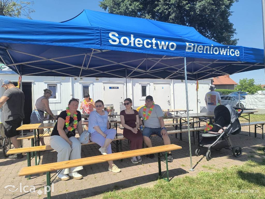 Upalne Święto Bociana w Bieniowicach