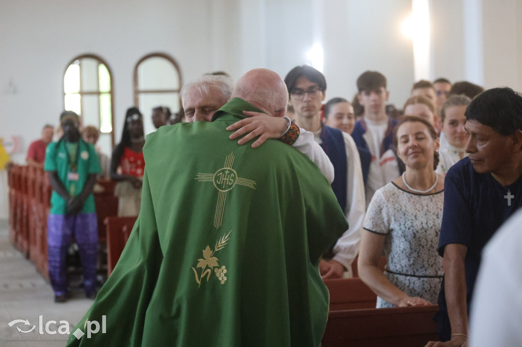 Świat pod Kyczerą w kościele