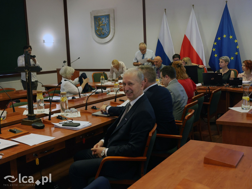 Kupaj z wotum zaufania. Na sali wrzało